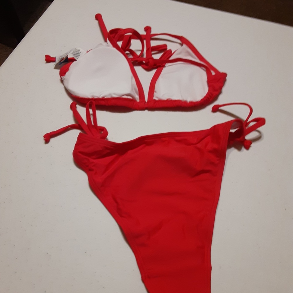 Halcurt Red Bikini Set - Picture 2 of 2